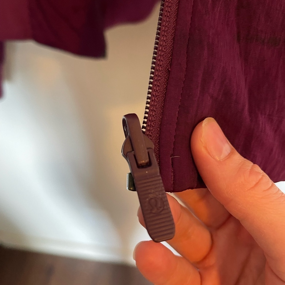 Lululemon Reversible Bomber in Magenta - Picture 4 of 10